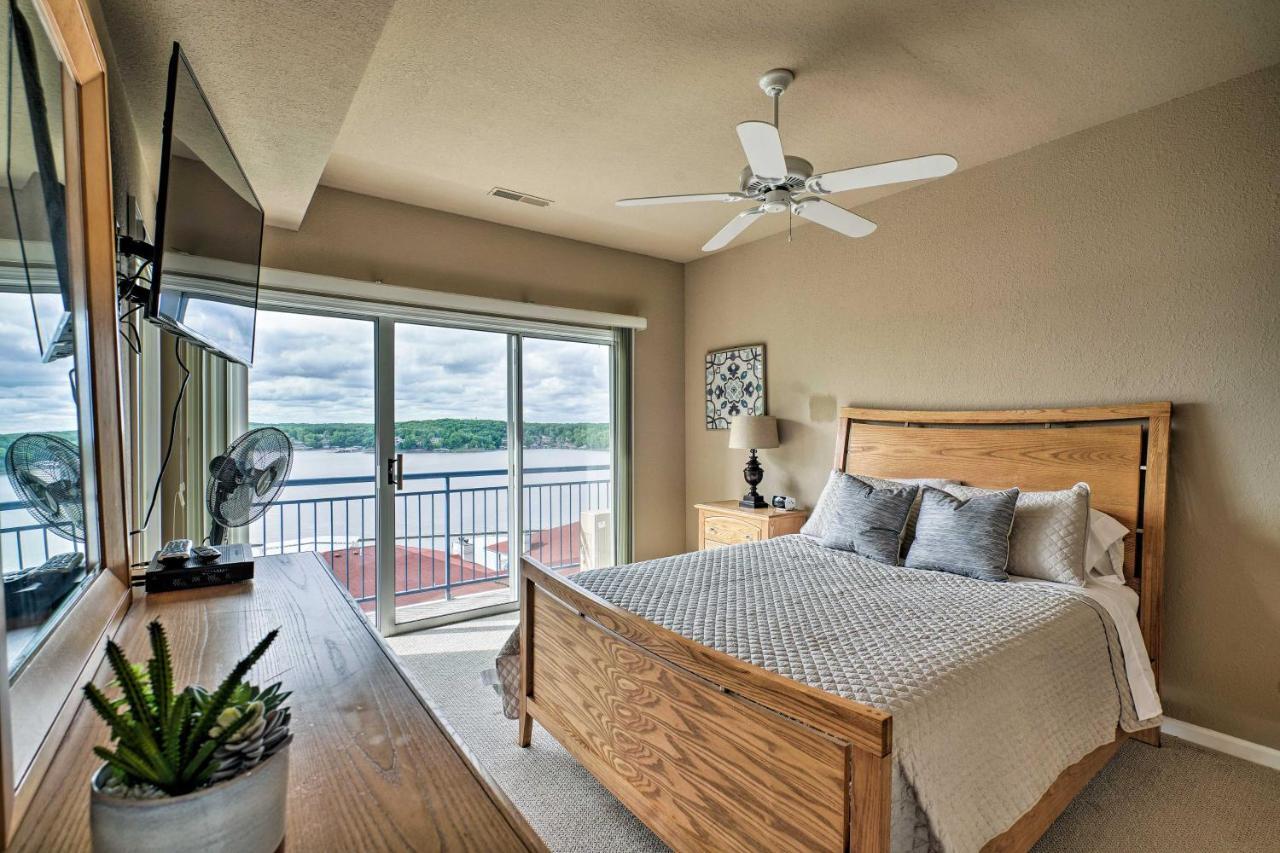 Waterfront Lake Ozark Condo With Deck And Pools Eksteriør billede